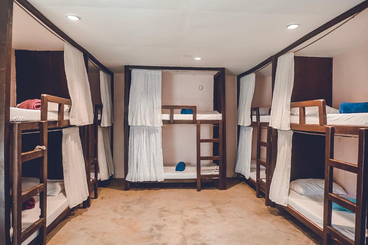 Coco Pod Siargao Hostel General Luna  Kültér fotó